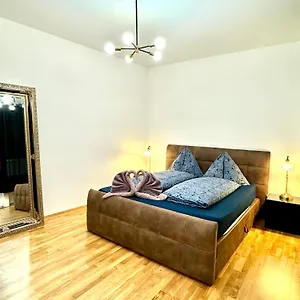  Apartment Center